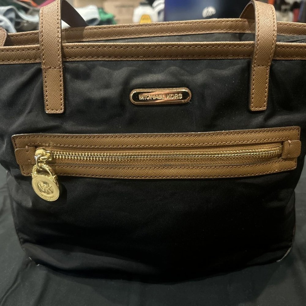 Michael Kors Kempton Black Nylon Tote Shoulder Handbag Purse Women #345